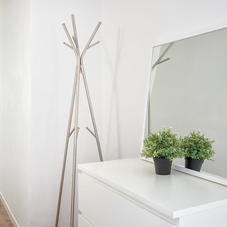 Cervantes Apartment in Malaga by Solaga Holiday Homes - Three-Bedroom Apartment - 24