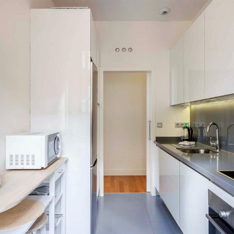 Sebastian Souviron Suites in Malaga by Solaga Holiday Homes - Apartamento con balcón - 7