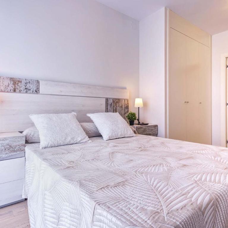 Pacifico Beach Apartment in Malaga by Solaga Holiday Homes - Apartamento - 12