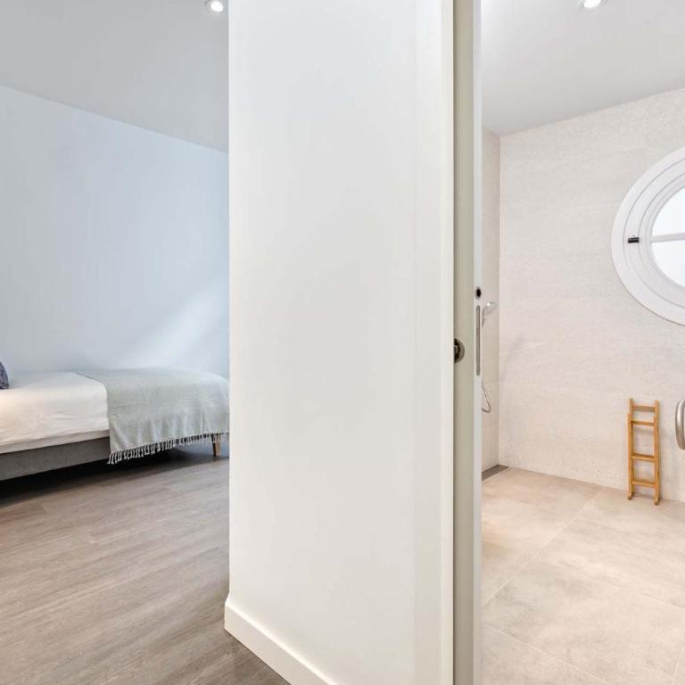 Merced Suites in Malaga by Solaga Holiday Homes - Apartamento - 14