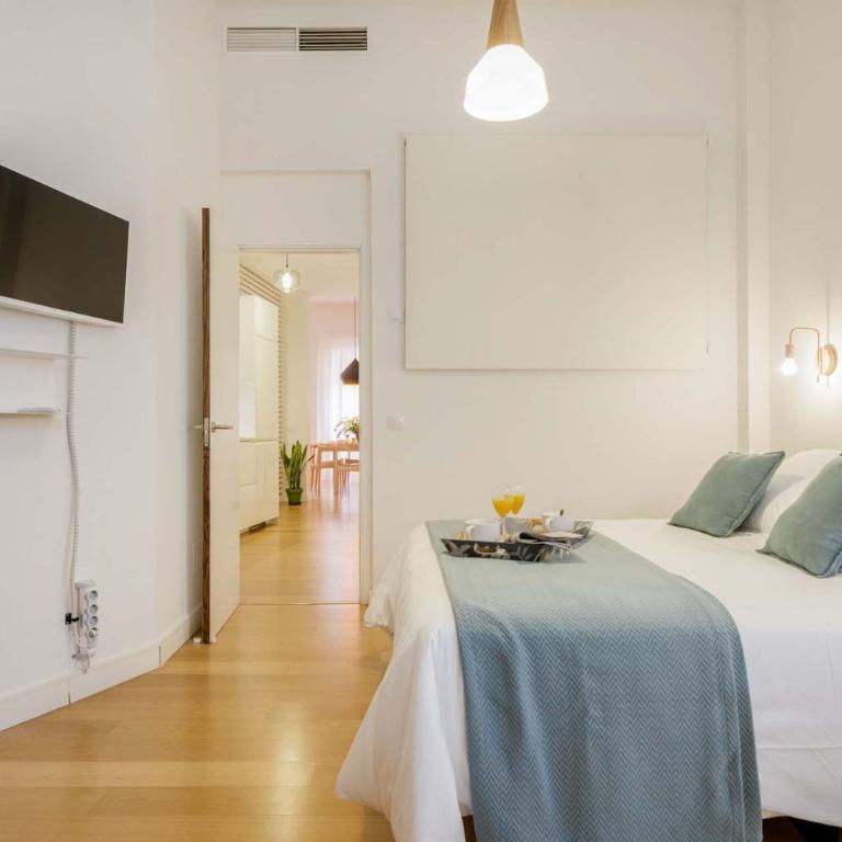 Larios Suites in Malaga by Solaga Holiday Homes - Apartamento Deluxe - 15
