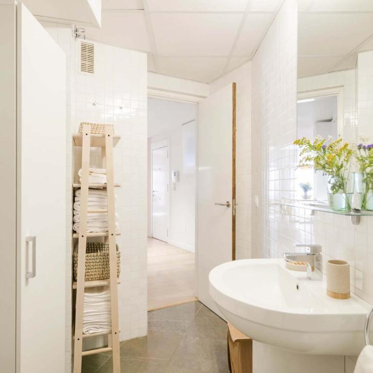 Larios Suites in Malaga by Solaga Holiday Homes - Apartamento Deluxe - 18