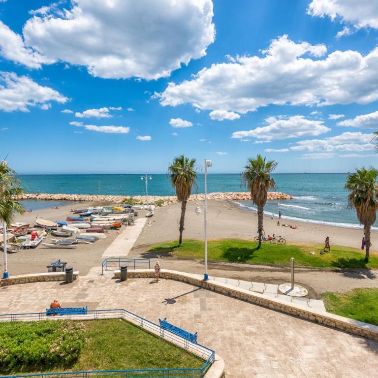 Noemi Playa Beach House in Malaga by Solaga Holiday Homes - Apartamento de 3 dormitorios - 35