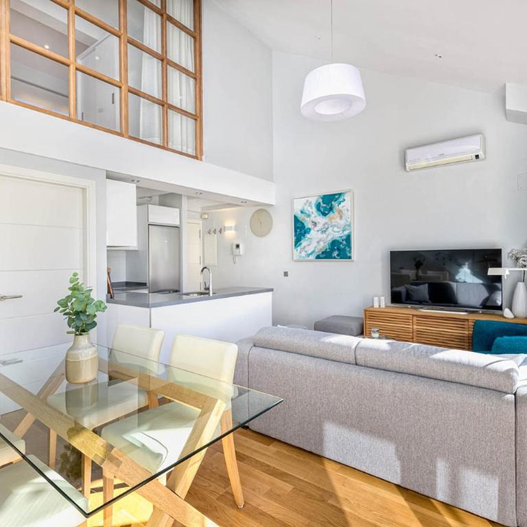 Sebastian Souviron Suites in Malaga by Solaga Holiday Homes - Apartamento con terraza - 10
