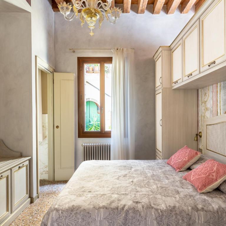 Ca' Cappello Venice Apartment 1 with Canal View - Appartamento con 1 Camera da Letto - 9