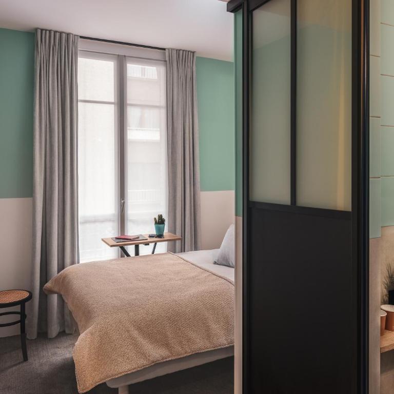 ibis Styles Paris Montmartre Nord - Chambre Double Standard avec Canapé-Lit - 12