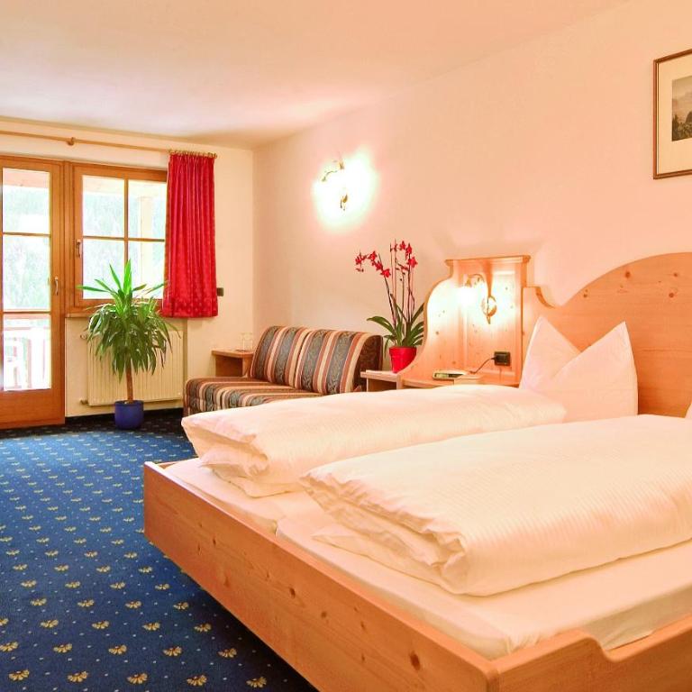 Gasthof Gasserhof - Doppelzimmer mit Balkon - 13