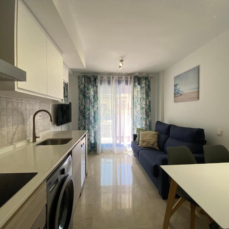 Los Patos Benalmádena Beach - Parking privado - One-Bedroom Apartment - 9
