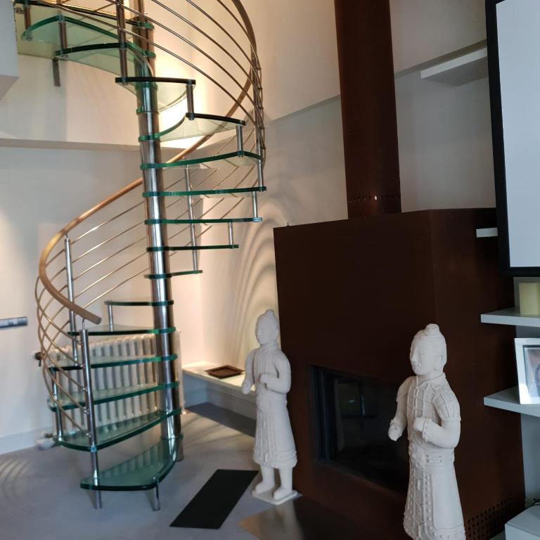 Lujoso duplex en la Plaza del Ayuntamiento - Two-Bedroom Apartment - 25