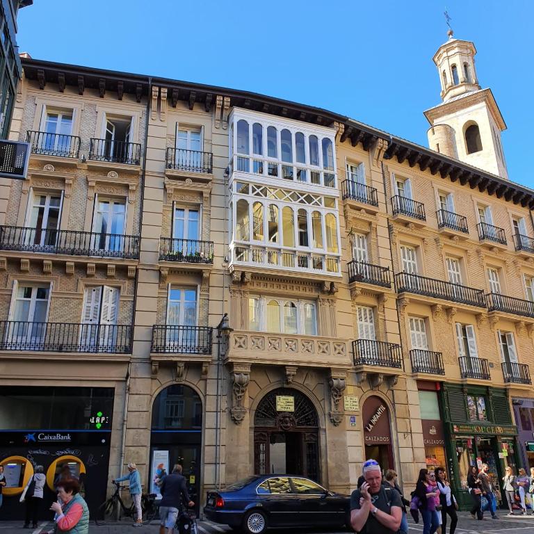 Lujoso duplex en la Plaza del Ayuntamiento - Two-Bedroom Apartment - 31