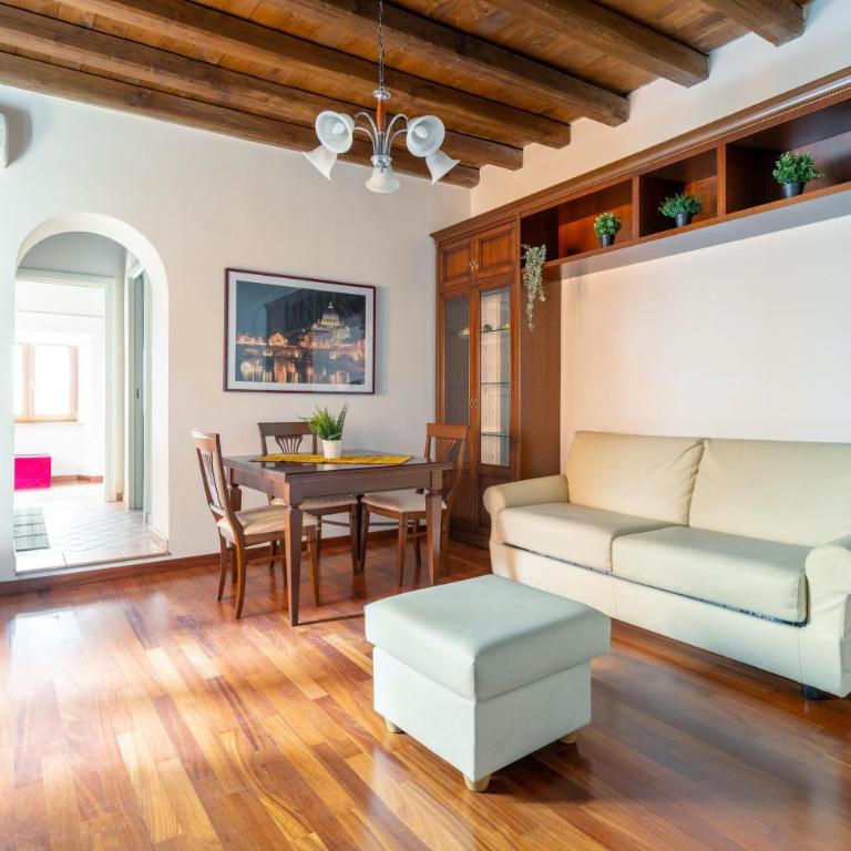 VG Trevi Fountain 5 STELLE Elegant Apartment - One-Bedroom Apartment - 2