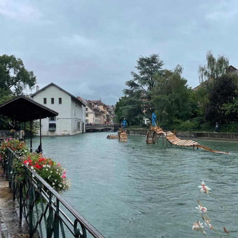 Bel appartement, 2 chambres, Annecy Coeur de ville - Two-Bedroom Apartment - 20