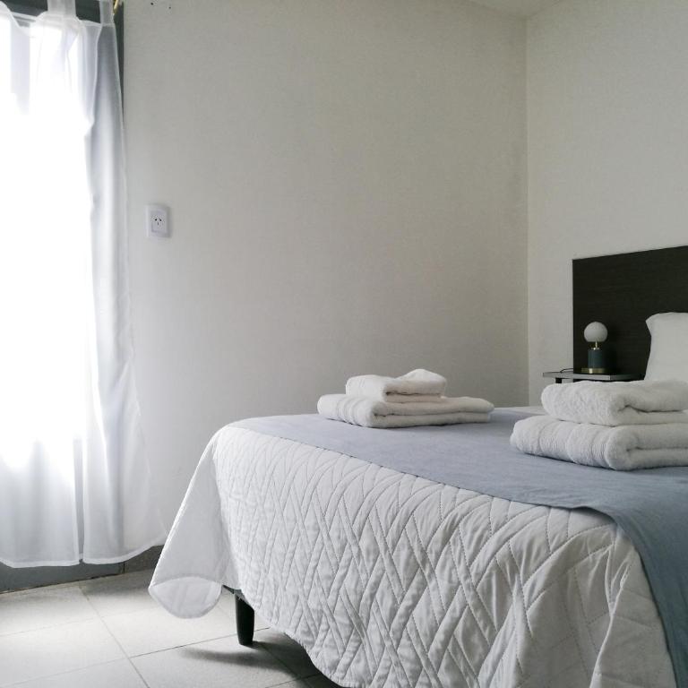 Dpto 2 a 4 pers a 100 m ruta 22 - Apartamento de 1 dormitorio - 14