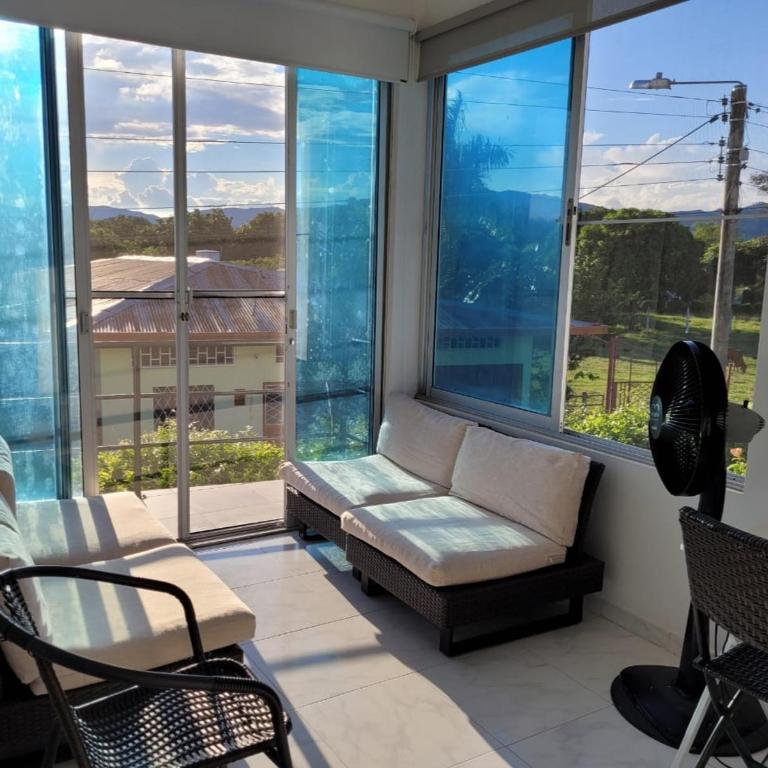 PRECIOSA CASA con Piscina, Jacuzzi y BBQ en Girardot - Casa de 3 dormitorios - 22