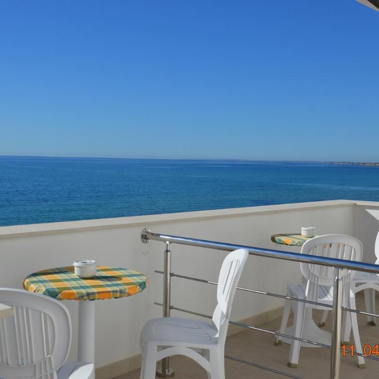 Mare e Sole Villa Urso - Camera Matrimoniale/Doppia con Letti Singoli con Vista Mare - 9