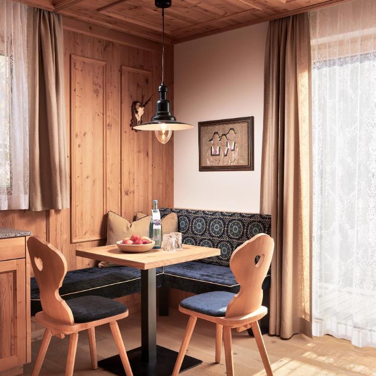 Hotel Neue Post - 4 Sterne Superior - Deluxe Junior Suite - 1