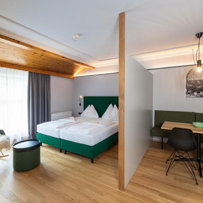 Alpenland St Johann - Deluxe Suite - 4