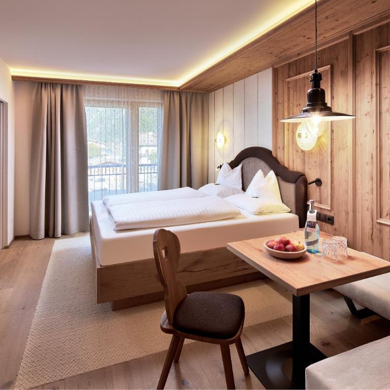 Hotel Neue Post - 4 Sterne Superior - Kleines Doppelzimmer - 1