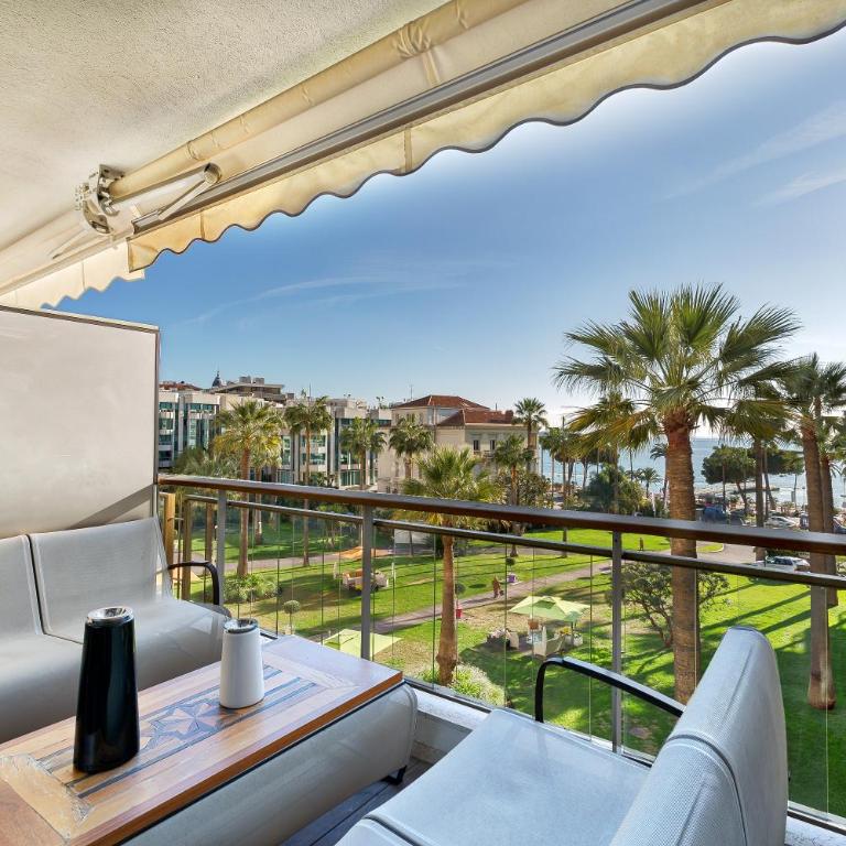 Agence des Résidences - Appartements privés du 45 CROISETTE- Prestige - Apartamento 11 de 2 dormitorios con vistas al mar - 1