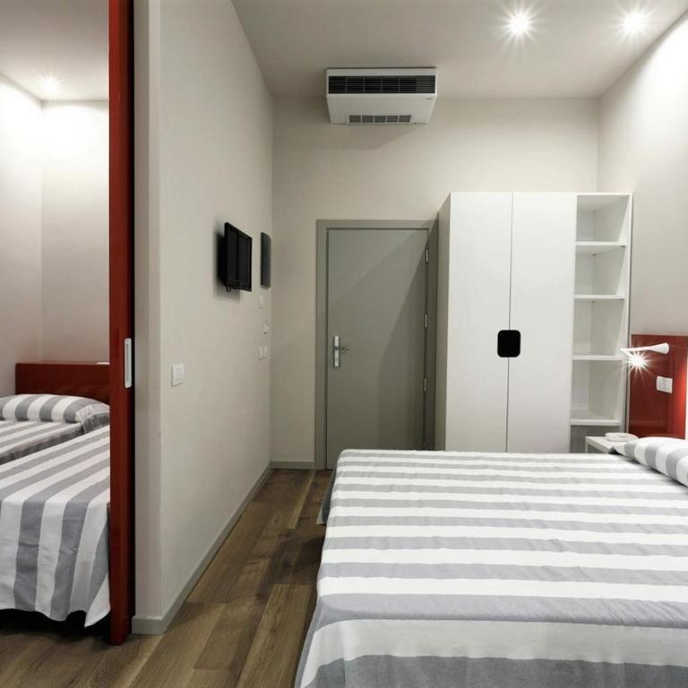 Hotel Aurea - Camera Familiare - 5