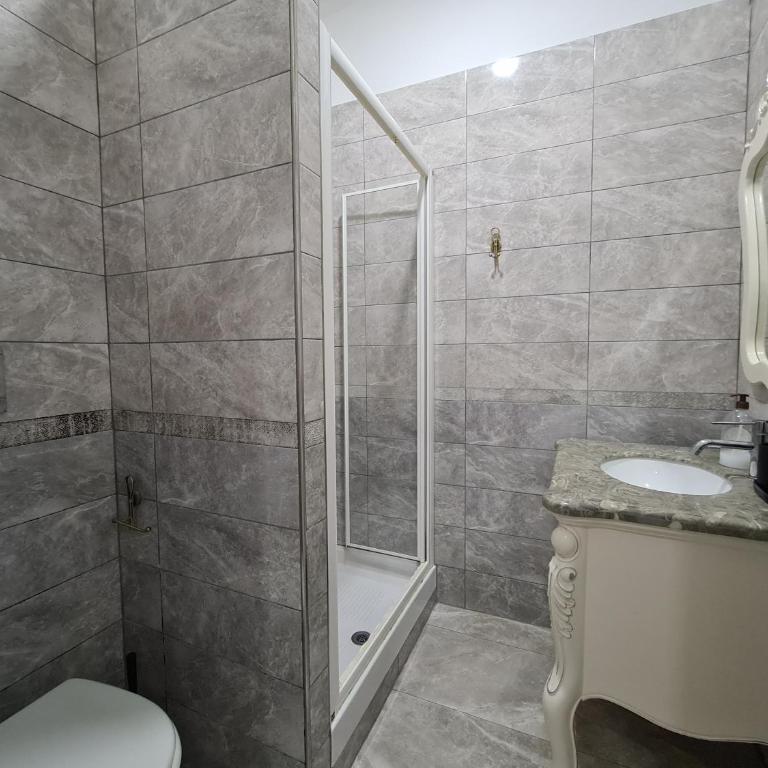 innstation guesthouse - Quadruple Room with Private Bathroom - 3