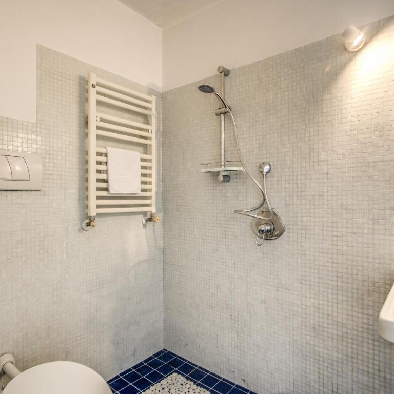 Colosseo view Suite - Appartamento con 1 Camera da Letto - 12