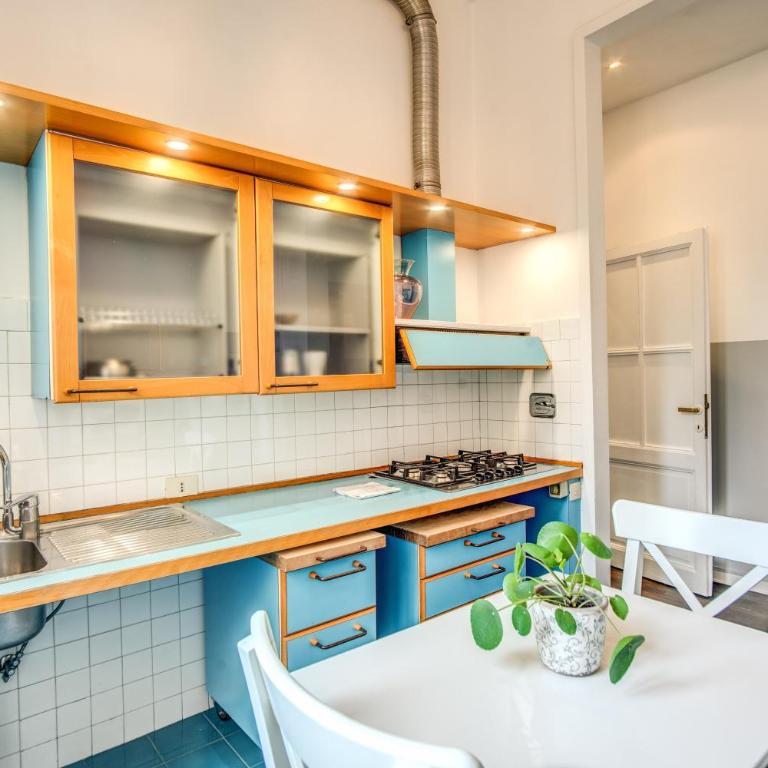 Colosseo view Suite - Appartamento con 1 Camera da Letto - 36