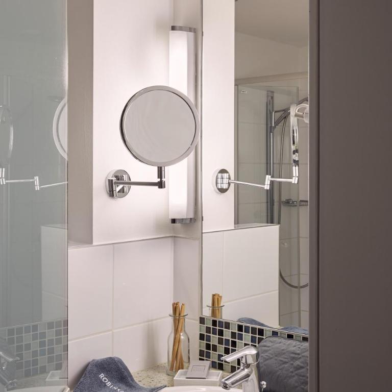 ROBINSON Landskron - Superior Doppel- oder Zweibettzimmer mit Seeblick - 3