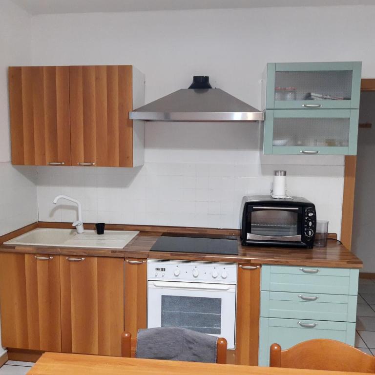 Riva Walk to Lake - Appartamento con 2 Camere da Letto - 16