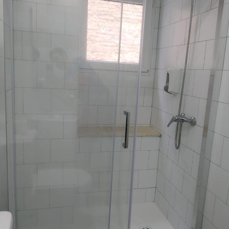 SERRANO Home - Deluxe Double Room - 15