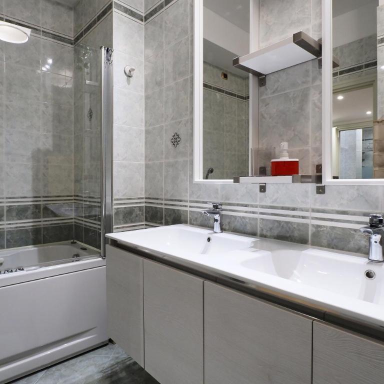 PrimoPiano - Via Pavia - Appartamento con 2 Camere da Letto - 11