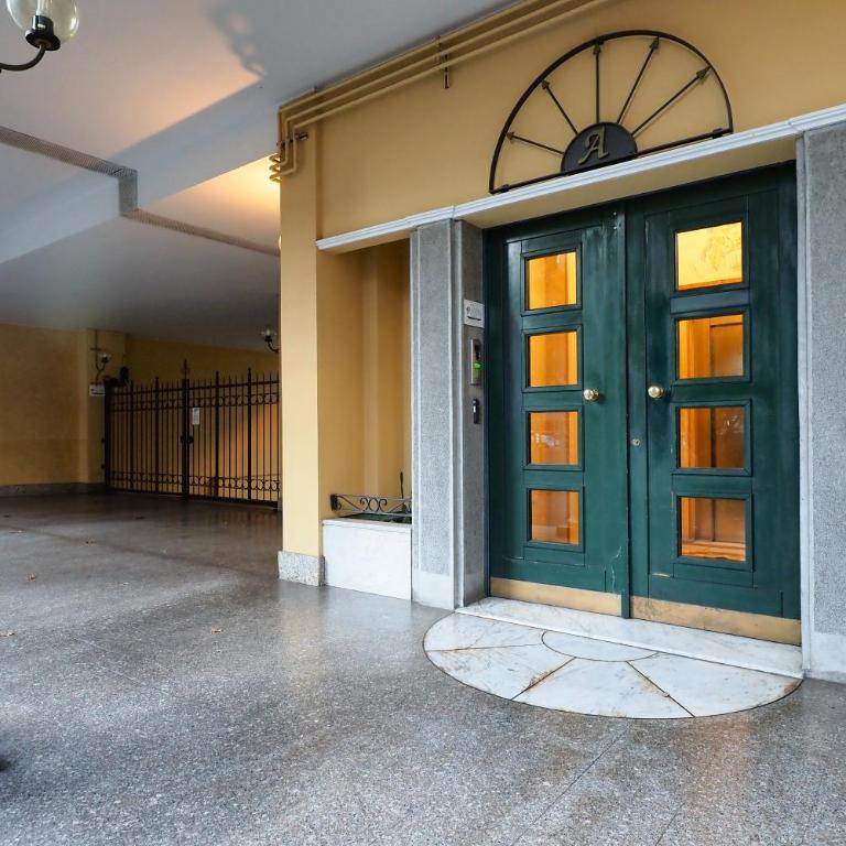 PrimoPiano - Via Pavia - Appartamento con 2 Camere da Letto - 43
