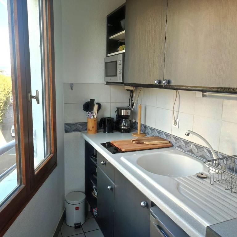 Joli Studio Tout Confort - Centre-ville - Apartment mit 1 Schlafzimmer - 8