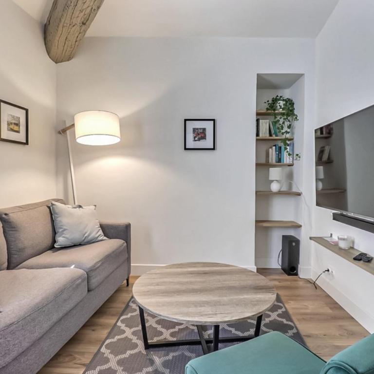 L'Exception - One-Bedroom Apartment - 9