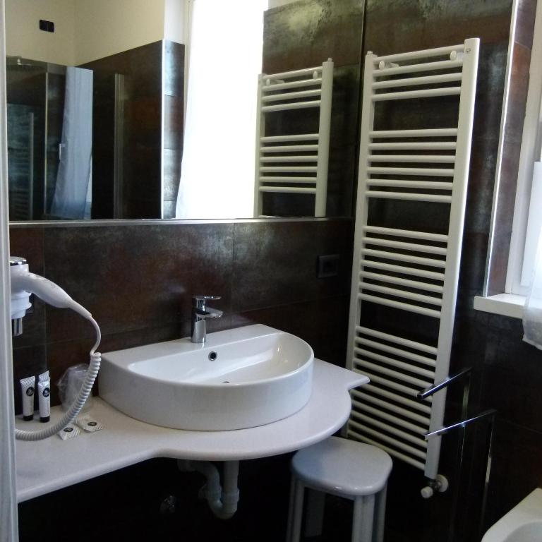 Boutique Hotel Bel Sito Wellness & Private SPA - Camera Comfort Matrimoniale/Doppia con Letti Singoli con Balcone - 1