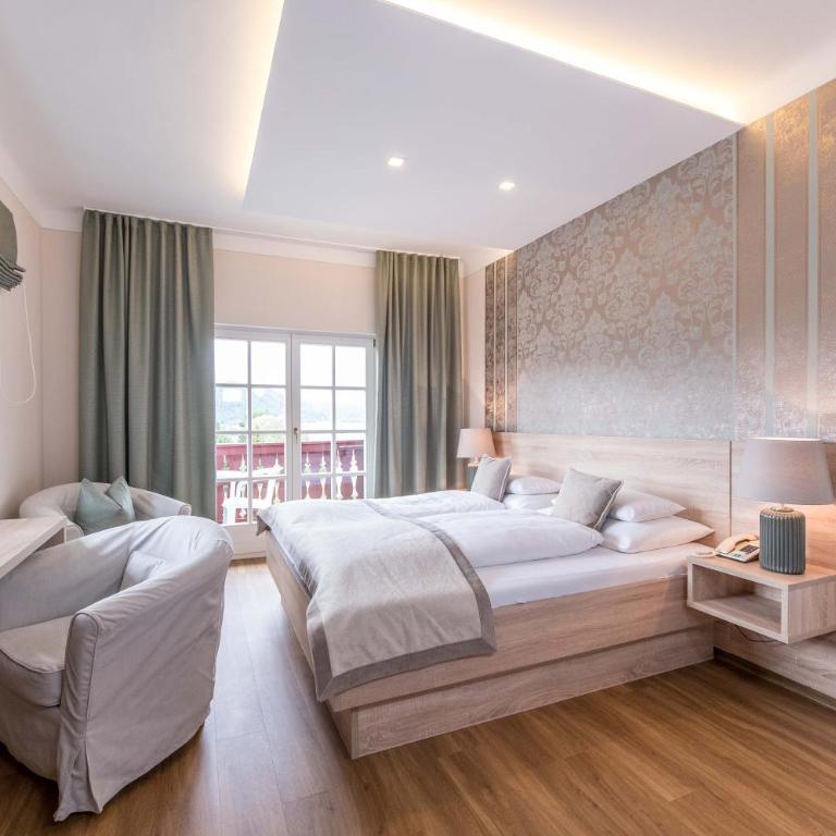 Lust und Laune Hotel am Wörthersee - Doppelzimmer mit Balkon und Seeblick - 1