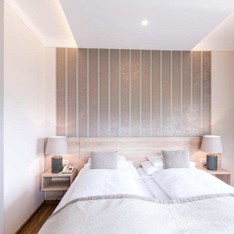 Lust und Laune Hotel am Wörthersee - Großes Doppelzimmer mit Balkon und Seeblick - 4