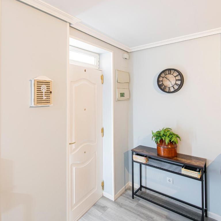 Piso ideal y acogedor junto a Cuzco y Castellana - Two-Bedroom Apartment - 5