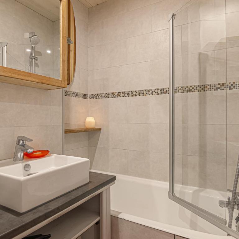 Le Cocon de l'Arcelle - One-Bedroom Apartment - 13