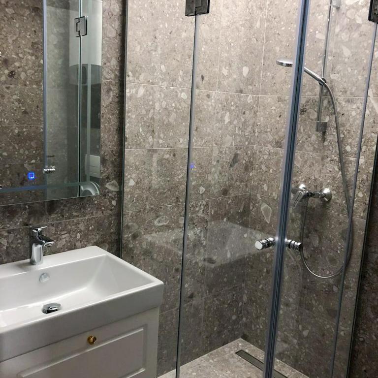 Premium Apartmani Banja Luka - Deluks Studio sa Queen Krevetom - 9