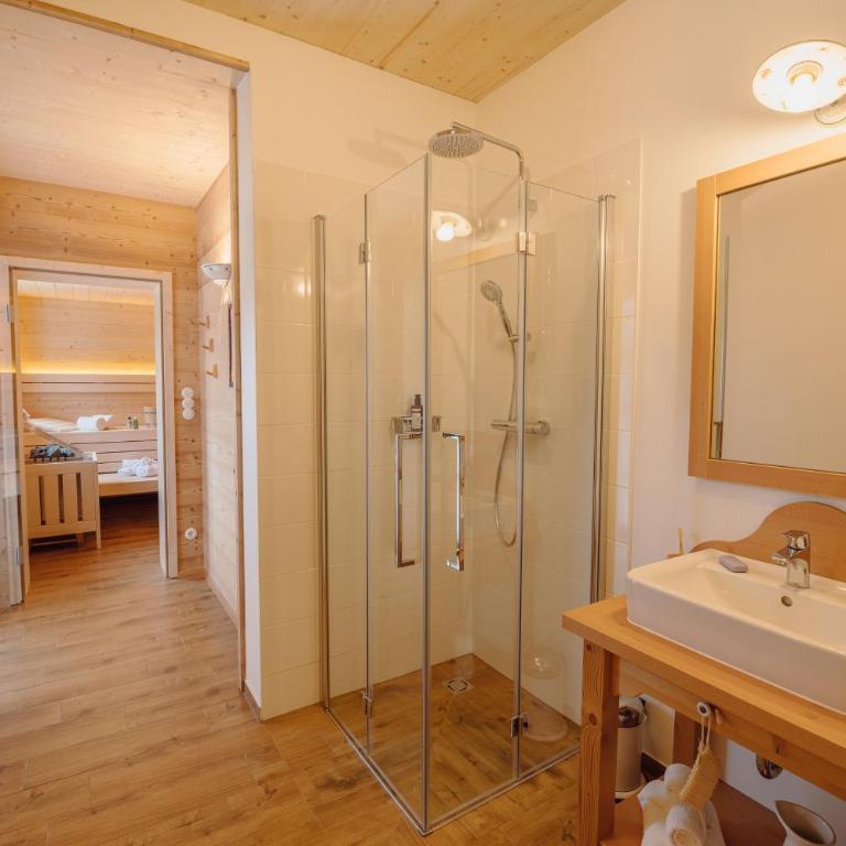 Narzissendorf Zloam - Ferien & Abenteuer am Grundlsee - Chalet mit 3 Schlafzimmern - 2