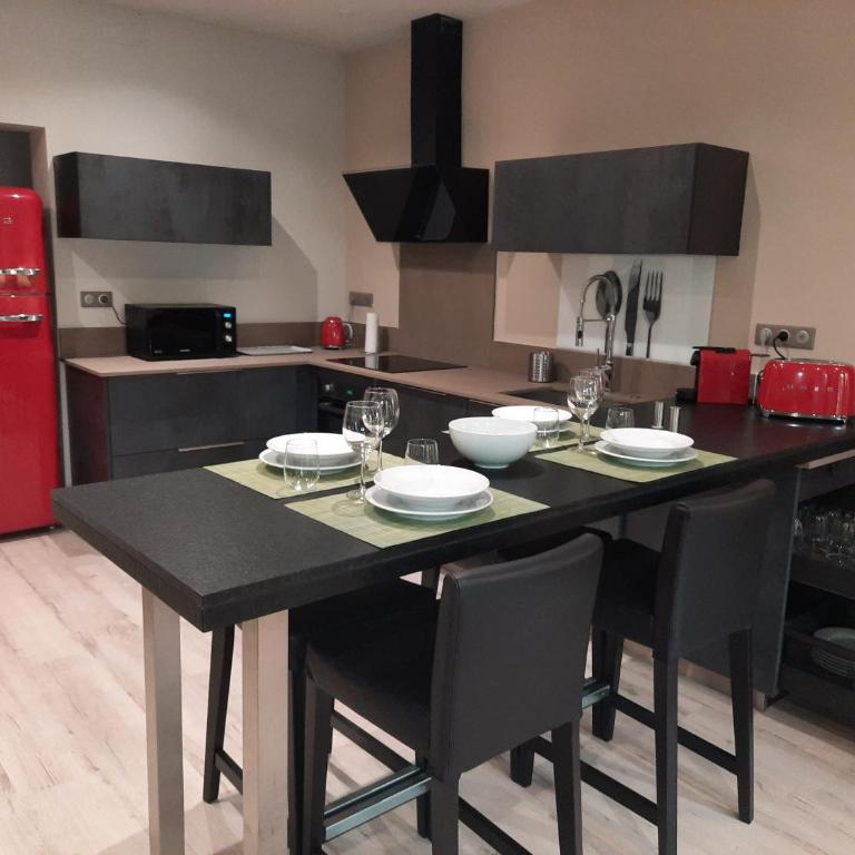 Le Loft sur les quais - Two-Bedroom Apartment - 14