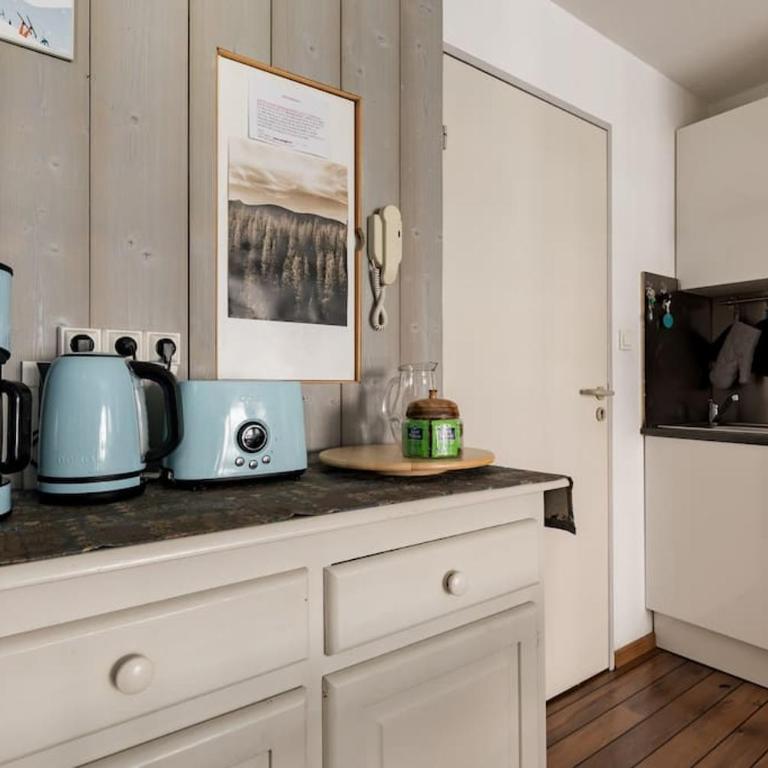 APPARTEMENT CENTRE VILLE WIFI PARKING DRAPS FOURNIS - Appartement 2 Chambres - 34