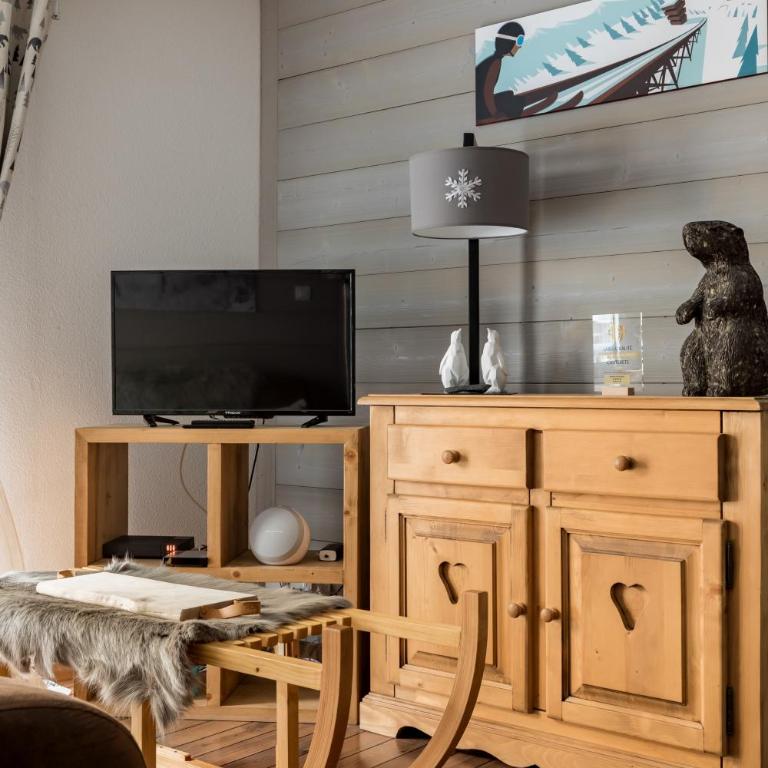 APPARTEMENT CENTRE VILLE WIFI PARKING DRAPS FOURNIS - Appartement 2 Chambres - 6