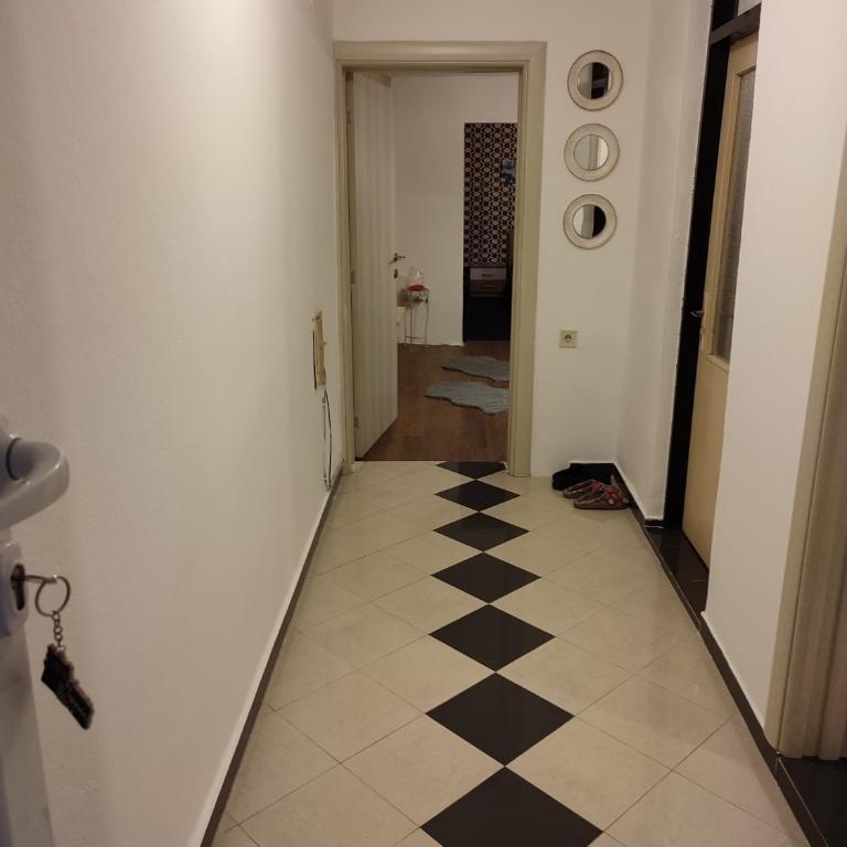 V&J apartments - One-Bedroom Apartment - 17