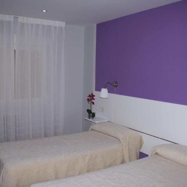 Verona - Double or Twin Room - 11