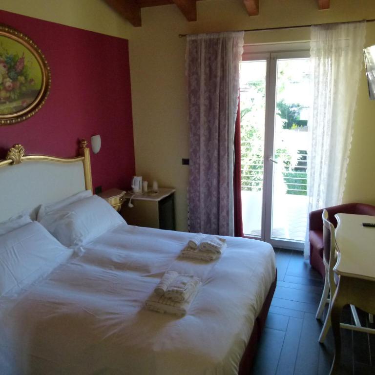 Boutique Hotel Bel Sito Wellness & Private SPA - Camera Comfort Matrimoniale/Doppia con Letti Singoli con Balcone - 3