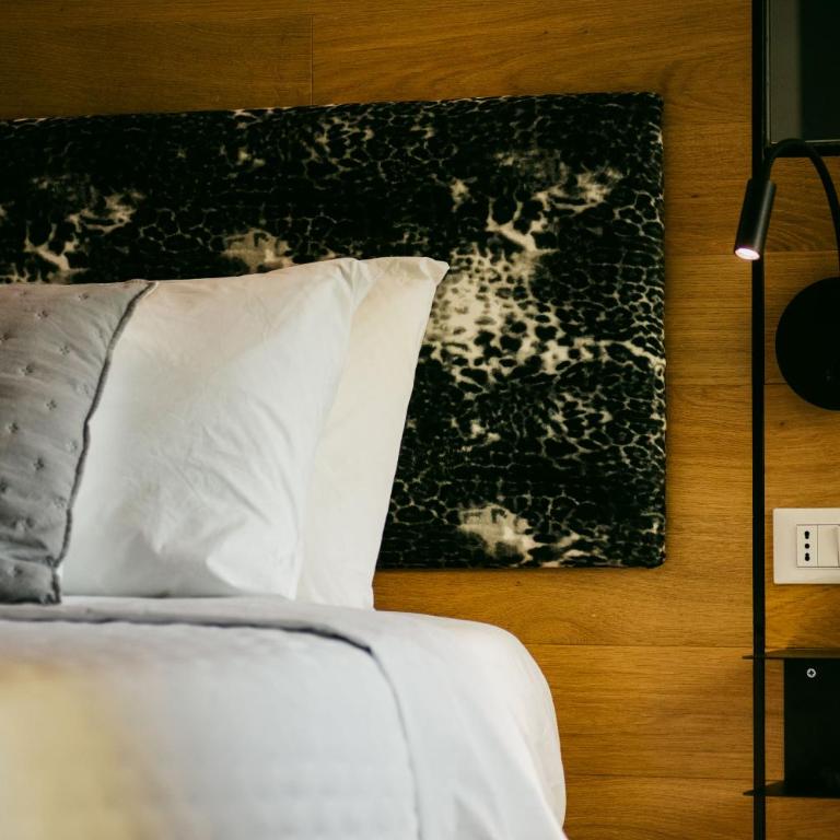 Pam Style Home - One-Bedroom Apartment - 39