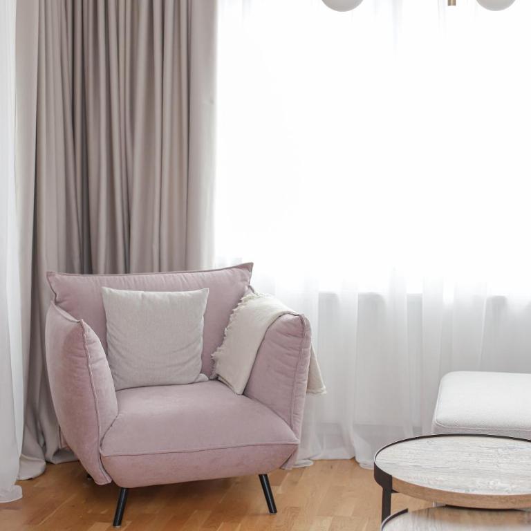 Bulevar Apartmani - One-Bedroom Apartment - 3