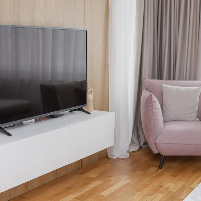Bulevar Apartmani - One-Bedroom Apartment - 5